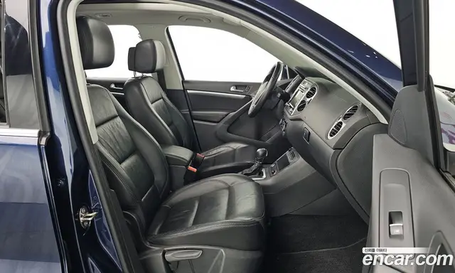 Volkswagen Tiguan 2013 2.0 автомат (гидро), миниатюра 11 Volkswagen Tiguan 2013 2.0 автомат (гидро), миниатюра 11