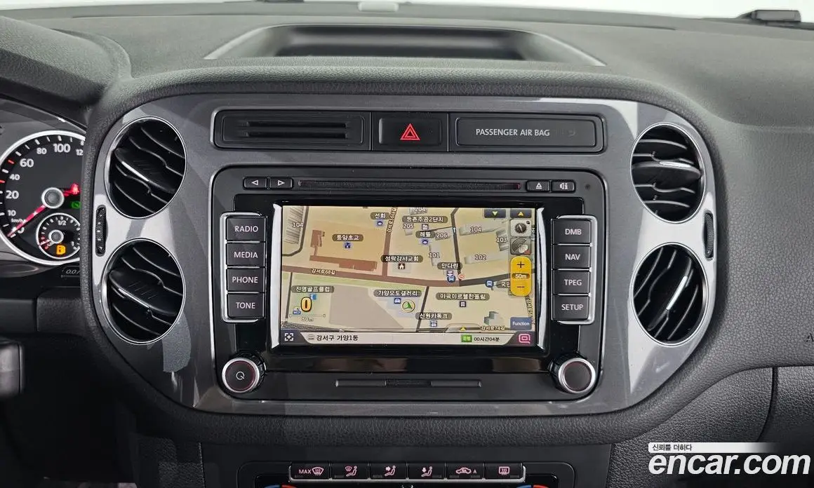 Volkswagen Tiguan 2013 2.0 автомат (гидро), фото 14 Volkswagen Tiguan 2013 2.0 автомат (гидро), фото 14