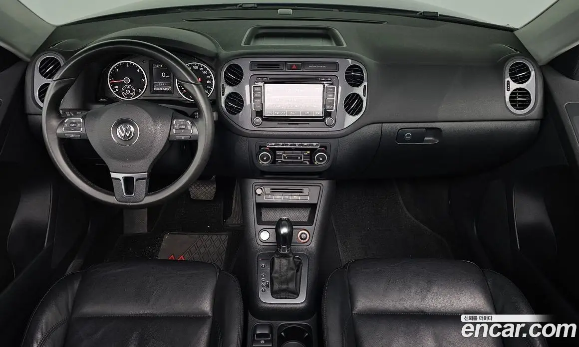 Volkswagen Tiguan 2013 2.0 автомат (гидро), фото 7 Volkswagen Tiguan 2013 2.0 автомат (гидро), фото 7