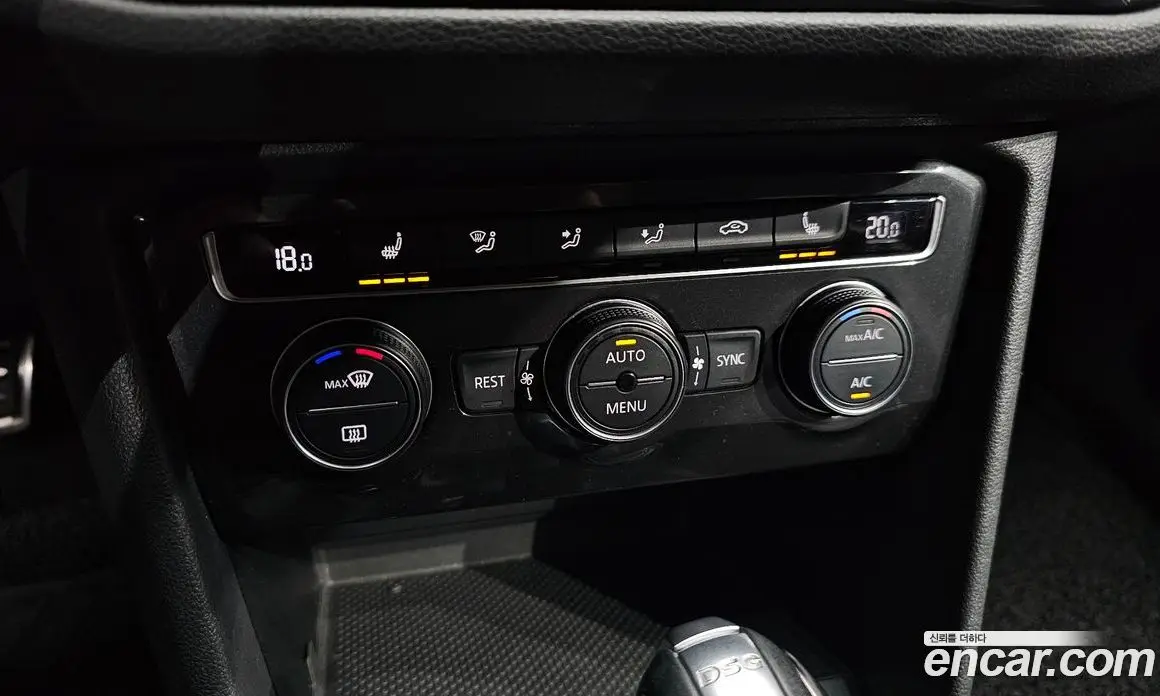 Volkswagen Tiguan 2018 2.0 автомат (гидро), фото 29 Volkswagen Tiguan 2018 2.0 автомат (гидро), фото 29