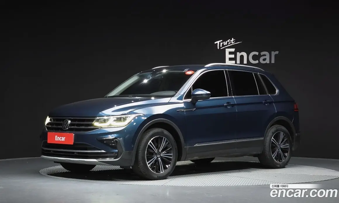 Volkswagen Tiguan 2022 2.0 автомат (гидро), фото 1 Volkswagen Tiguan 2022 2.0 автомат (гидро), фото 1