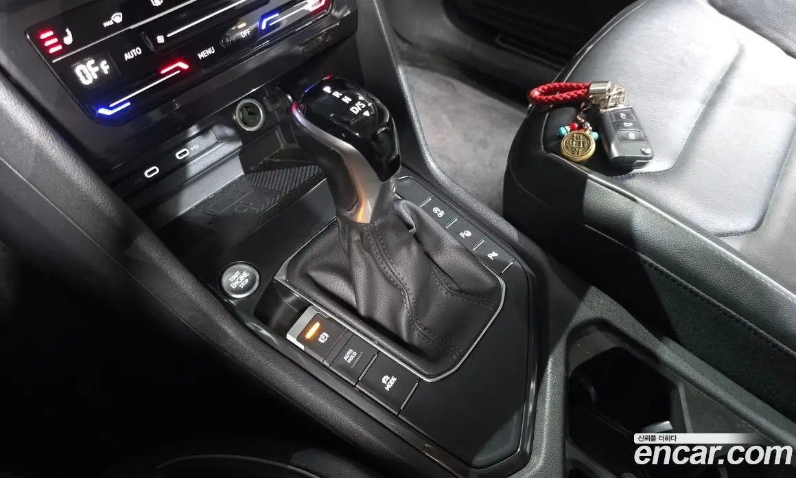 Volkswagen Tiguan 2022 2.0 автомат (гидро), фото 9 Volkswagen Tiguan 2022 2.0 автомат (гидро), фото 9