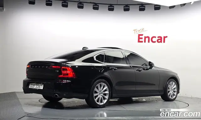 Volvo S90 2017 2.0 автомат (гидро), миниатюра 2 Volvo S90 2017 2.0 автомат (гидро), миниатюра 2
