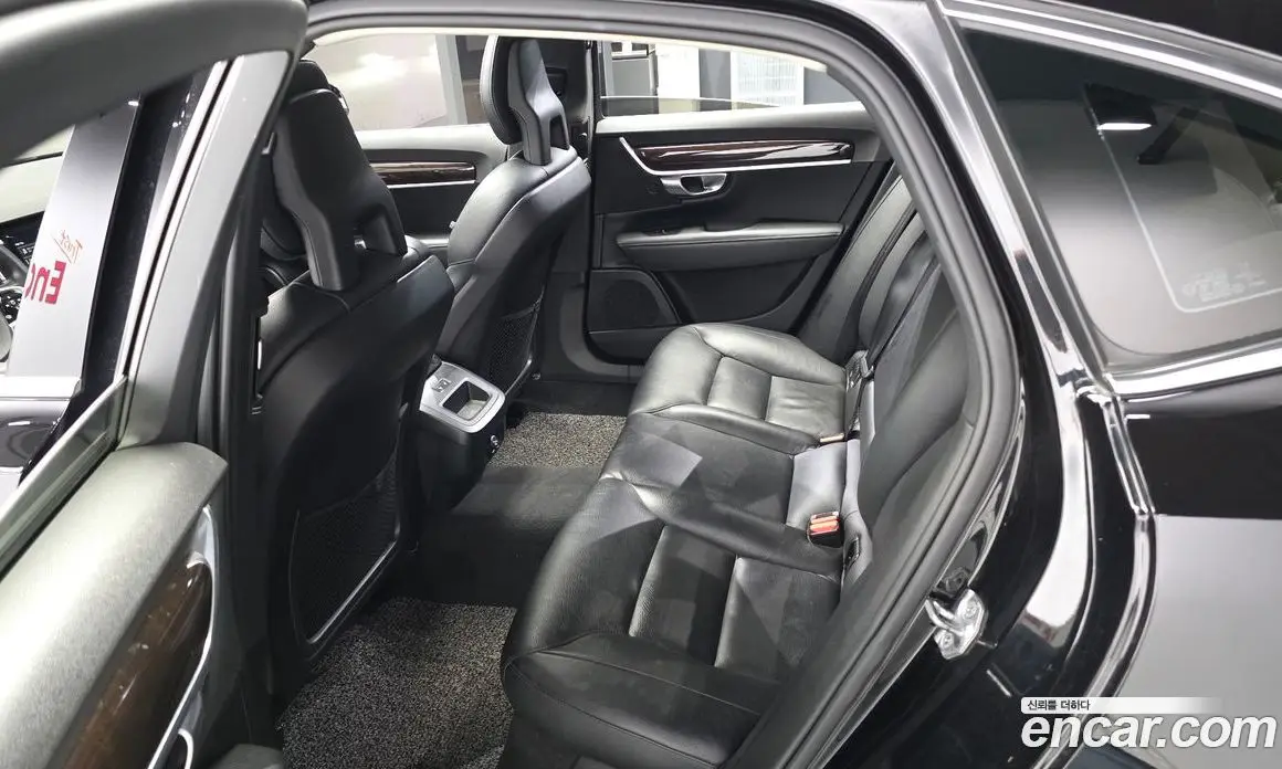 Volvo S90 2017 2.0 автомат (гидро), фото 12 Volvo S90 2017 2.0 автомат (гидро), фото 12