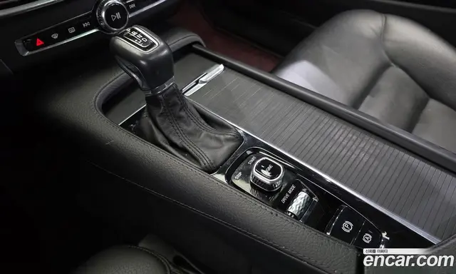 Volvo S90 2017 2.0 автомат (гидро), миниатюра 9 Volvo S90 2017 2.0 автомат (гидро), миниатюра 9
