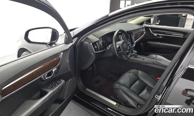 Volvo S90 2017 2.0 автомат (гидро), миниатюра 10 Volvo S90 2017 2.0 автомат (гидро), миниатюра 10