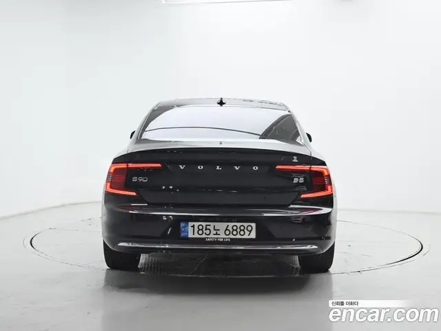 Volvo S90 2022 2.0 автомат (гидро), миниатюра 4 Volvo S90 2022 2.0 автомат (гидро), миниатюра 4