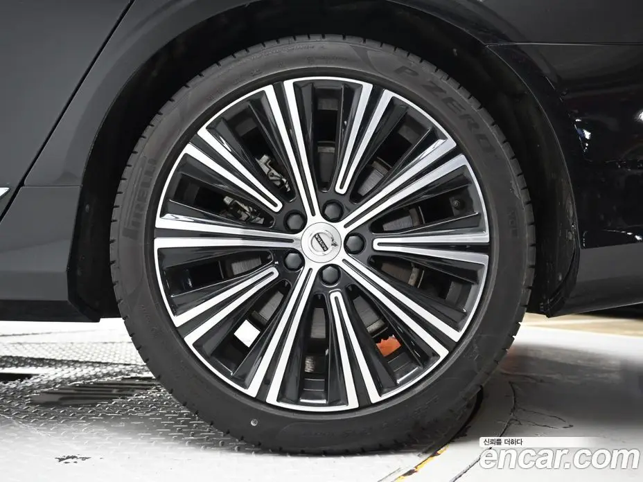Volvo S90 2022 2.0 автомат (гидро), фото 5 Volvo S90 2022 2.0 автомат (гидро), фото 5