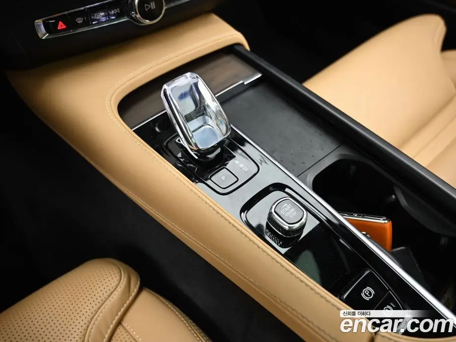 Volvo S90 2022 2.0 автомат (гидро), фото 9 Volvo S90 2022 2.0 автомат (гидро), фото 9