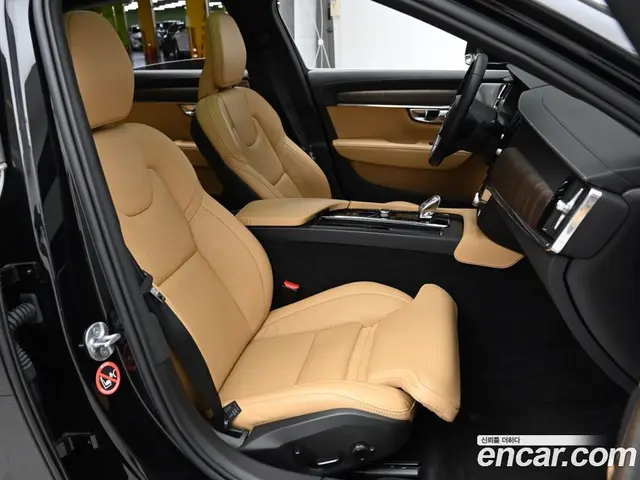 Volvo S90 2022 2.0 автомат (гидро), миниатюра 10 Volvo S90 2022 2.0 автомат (гидро), миниатюра 10