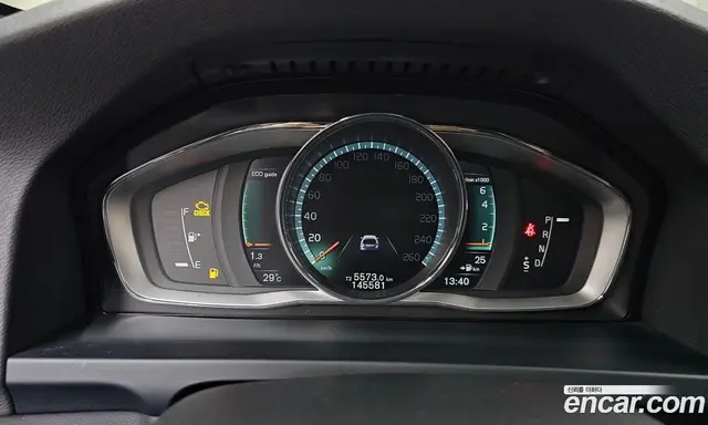 Volvo V60 2015 2.5 автомат (гидро), миниатюра 8 Volvo V60 2015 2.5 автомат (гидро), миниатюра 8