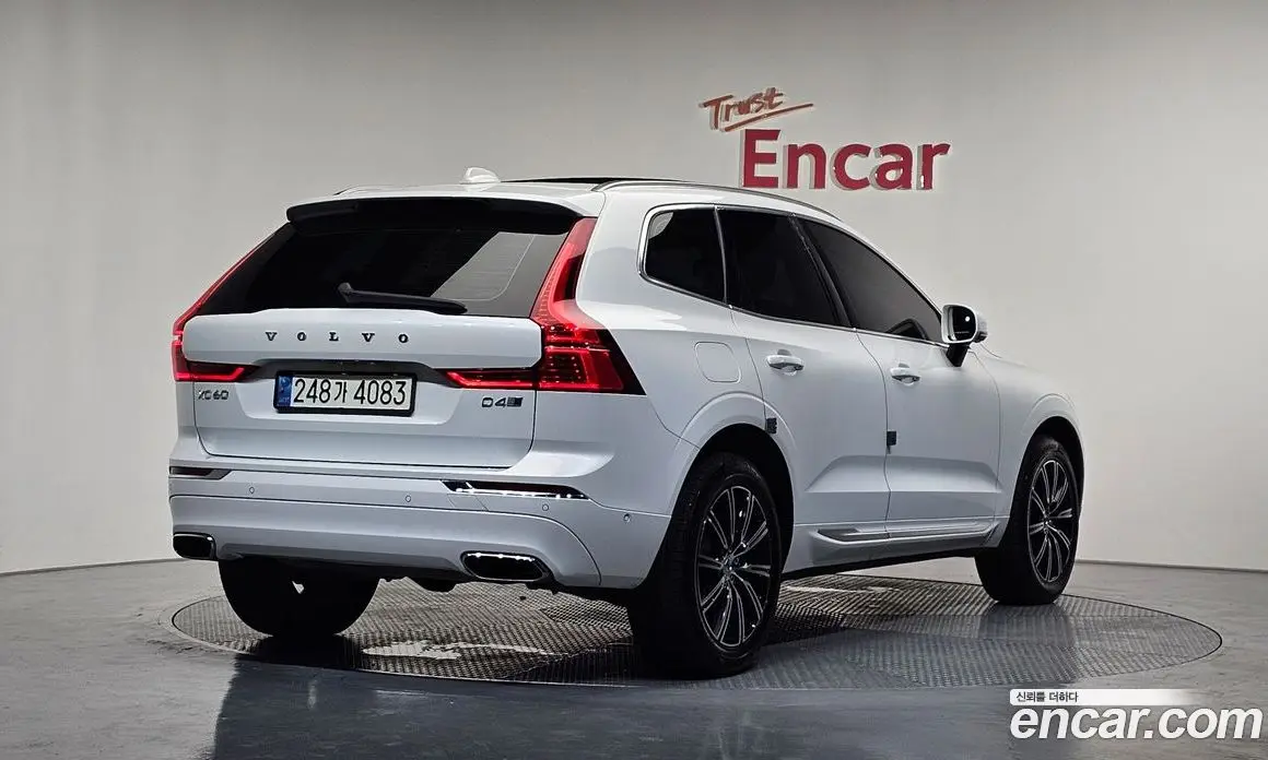 Volvo XC60 2017 2.0 автомат (гидро), фото 2 Volvo XC60 2017 2.0 автомат (гидро), фото 2