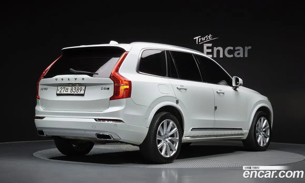 Volvo XC90 2017 2.0 автомат (гидро), фото 2 Volvo XC90 2017 2.0 автомат (гидро), фото 2