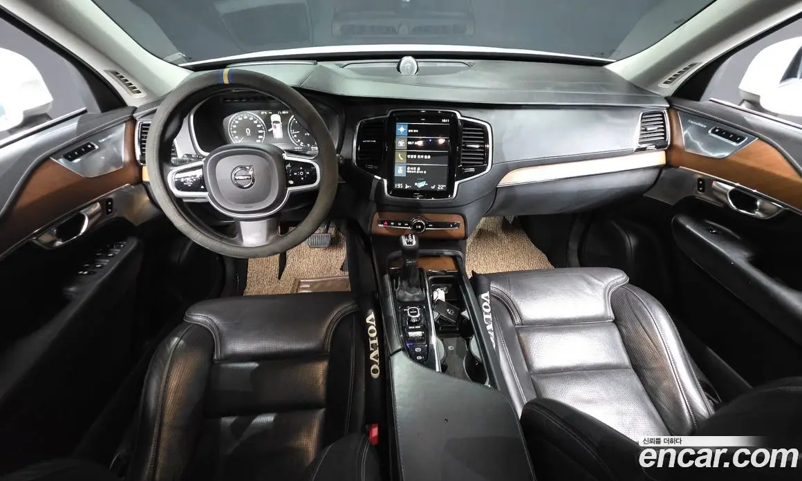 Volvo XC90 2017 2.0 автомат (гидро), фото 7 Volvo XC90 2017 2.0 автомат (гидро), фото 7