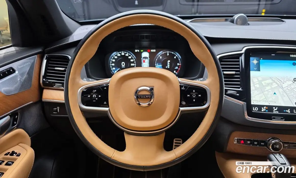Volvo XC90 2019 2.0 автомат (гидро), фото 13