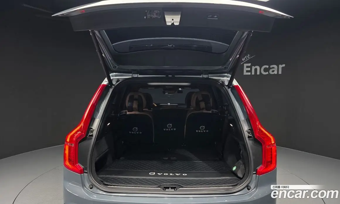 Volvo XC90 2019 2.0 автомат (гидро), фото 20