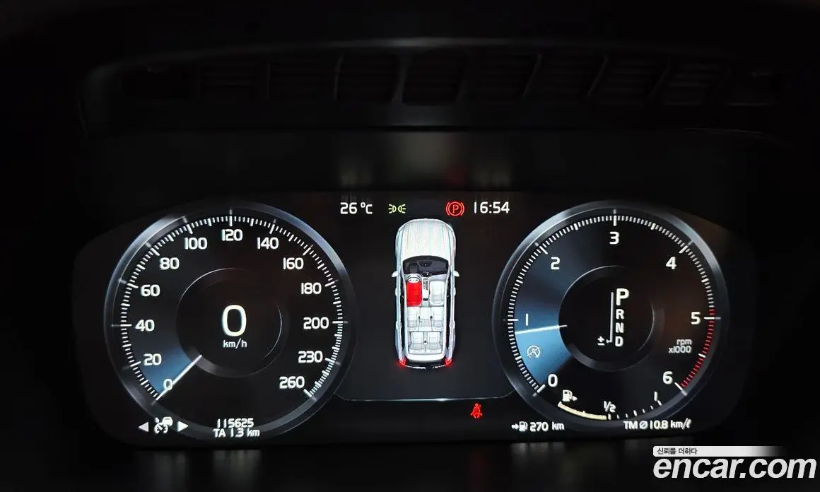 Volvo XC90 2019 2.0 автомат (гидро), фото 8