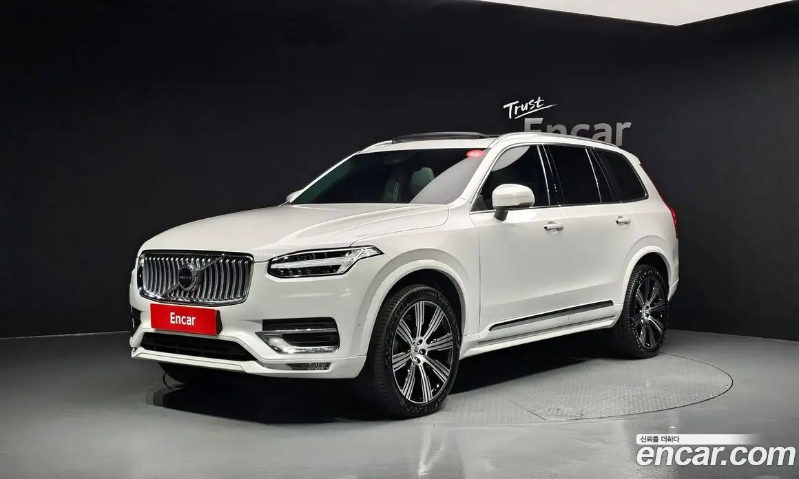 Volvo XC90 2023 2.0 автомат (гидро), фото 1 Volvo XC90 2023 2.0 автомат (гидро), фото 1