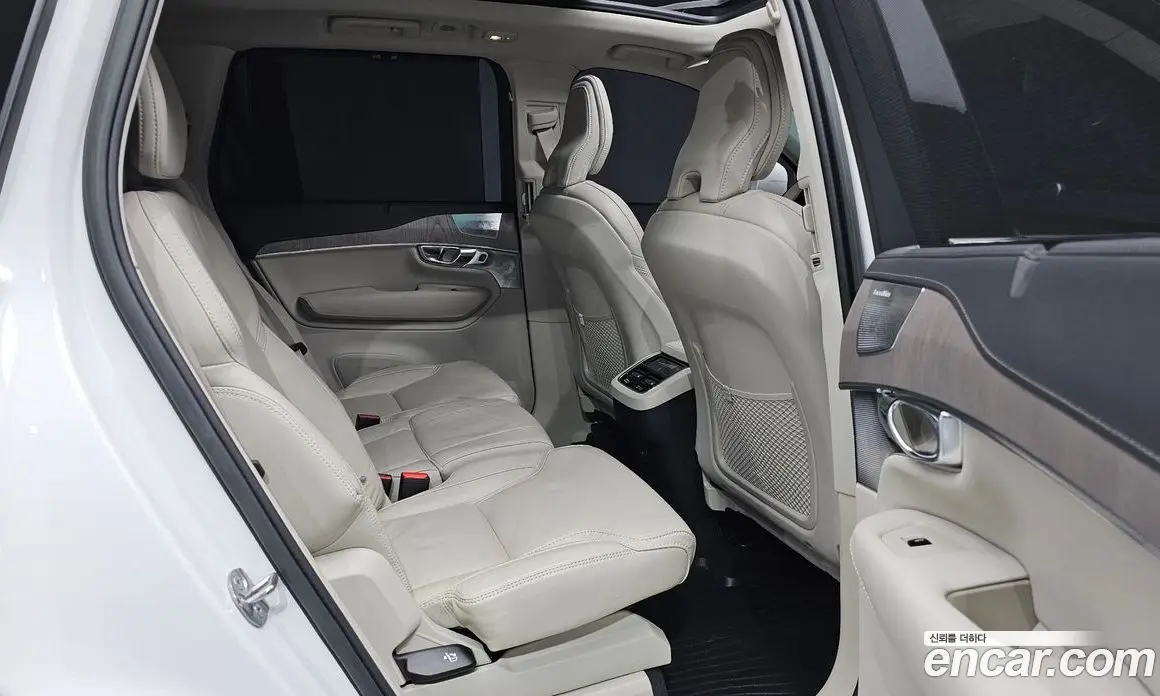 Volvo XC90 2023 2.0 автомат (гидро), фото 12 Volvo XC90 2023 2.0 автомат (гидро), фото 12