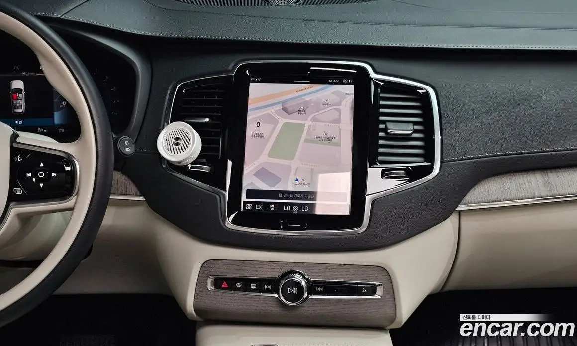Volvo XC90 2023 2.0 автомат (гидро), фото 15 Volvo XC90 2023 2.0 автомат (гидро), фото 15