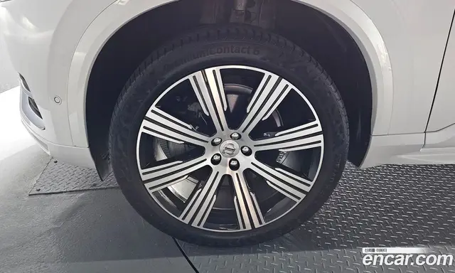 Volvo XC90 2023 2.0 автомат (гидро), миниатюра 5 Volvo XC90 2023 2.0 автомат (гидро), миниатюра 5