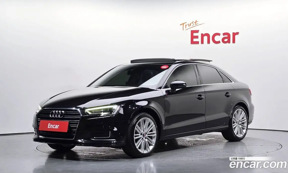 Audi A3 2018 2.0 автомат (гидро), фото 1 Audi A3 2018 2.0 автомат (гидро), фото 1