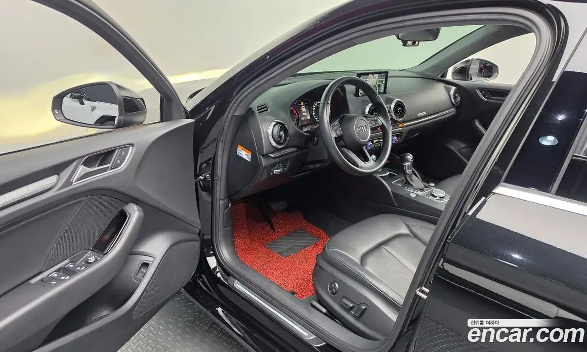 Audi A3 2018 2.0 автомат (гидро), фото 10 Audi A3 2018 2.0 автомат (гидро), фото 10