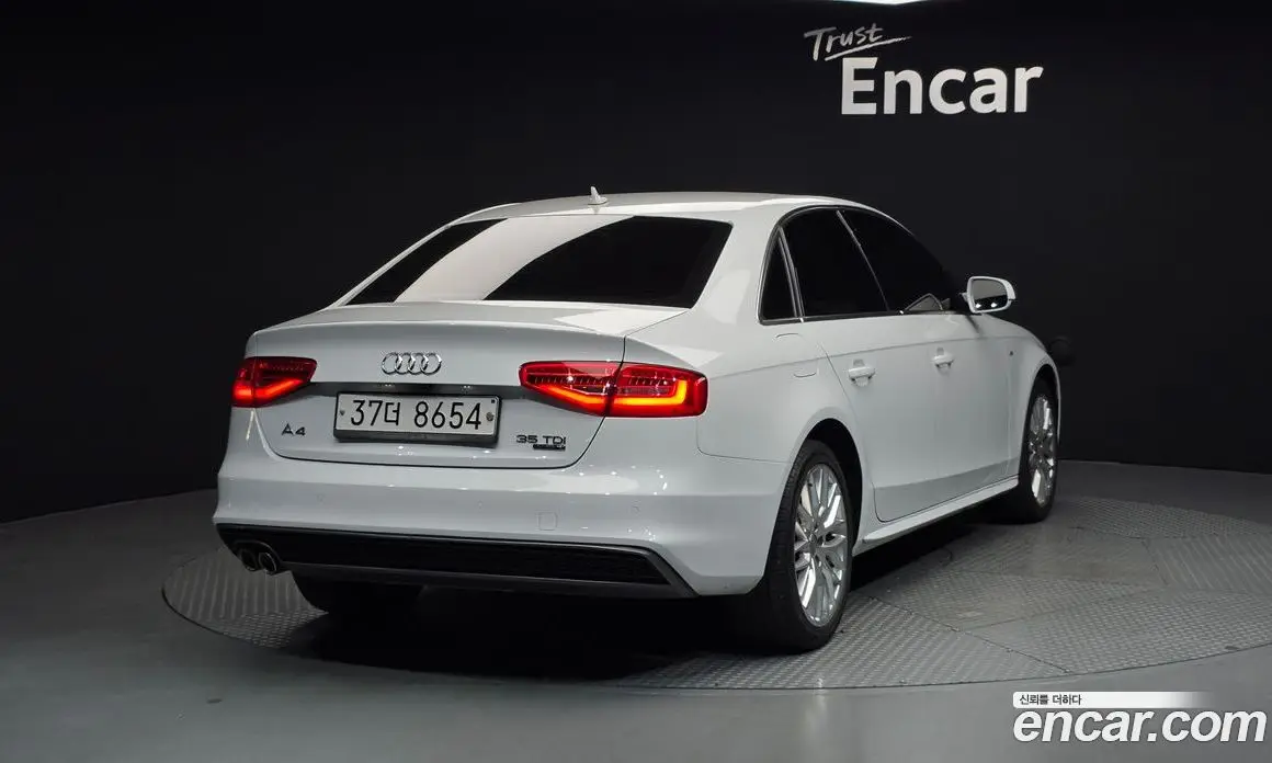 Audi A4 2015 2.0 автомат (гидро), фото 2 Audi A4 2015 2.0 автомат (гидро), фото 2