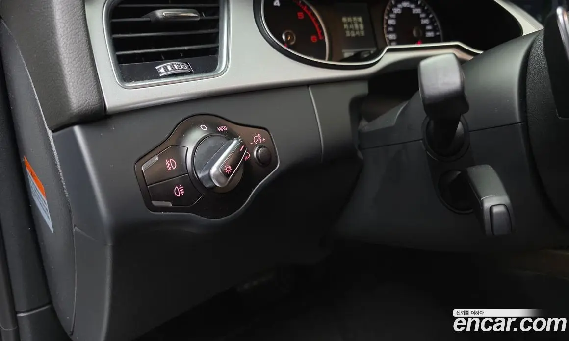 Audi A4 2015 2.0 автомат (гидро), фото 18 Audi A4 2015 2.0 автомат (гидро), фото 18