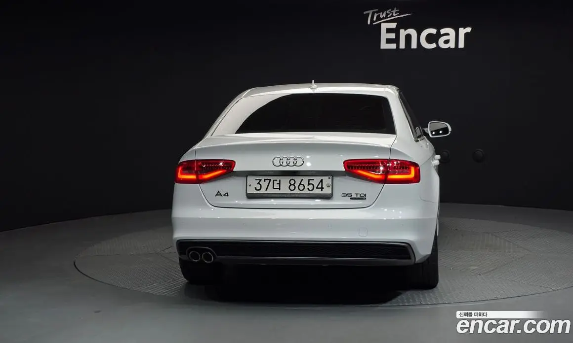 Audi A4 2015 2.0 автомат (гидро), фото 4 Audi A4 2015 2.0 автомат (гидро), фото 4