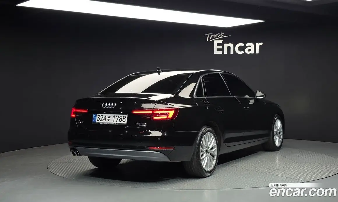 Audi A4 2018 2.0 автомат (гидро), фото 2 Audi A4 2018 2.0 автомат (гидро), фото 2