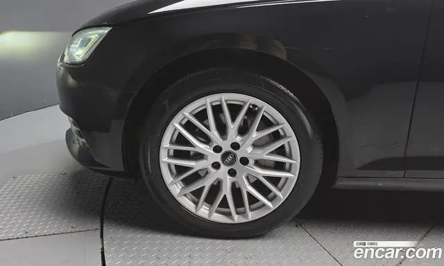 Audi A4 2018 2.0 автомат (гидро), миниатюра 5 Audi A4 2018 2.0 автомат (гидро), миниатюра 5