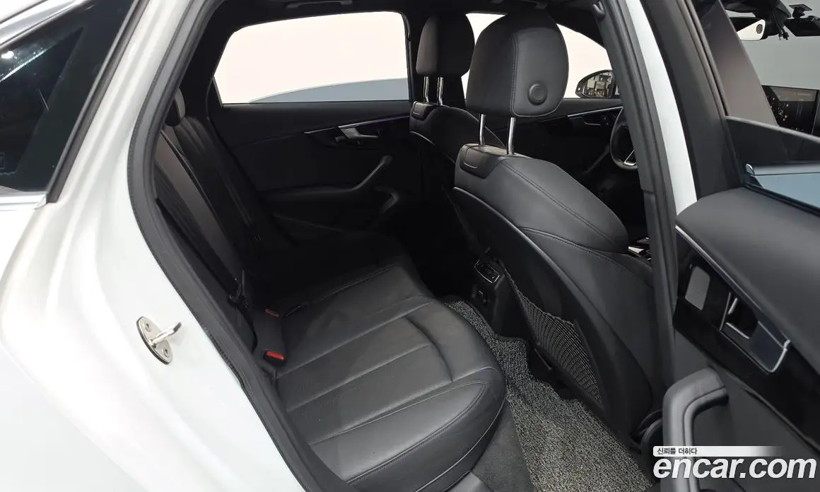 Audi A4 2021 2.0 автомат (гидро), фото 17 Audi A4 2021 2.0 автомат (гидро), фото 17