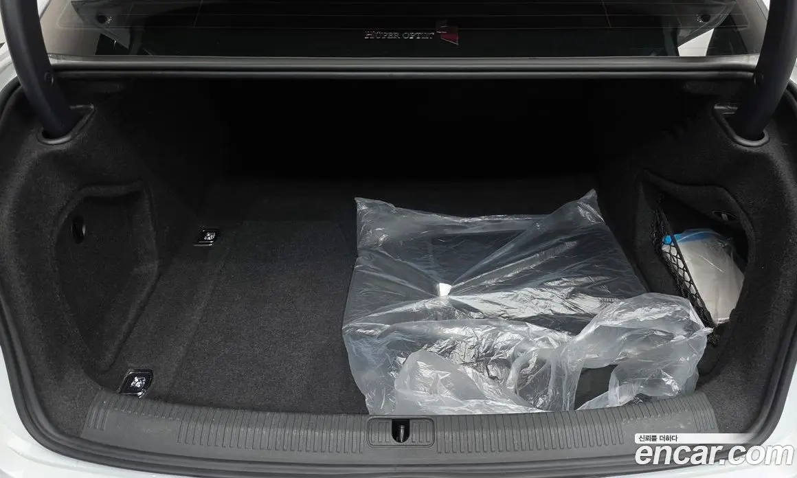 Audi A4 2021 2.0 автомат (гидро), фото 23 Audi A4 2021 2.0 автомат (гидро), фото 23