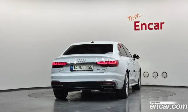 Audi A4 2021 2.0 автомат (гидро), миниатюра 4 Audi A4 2021 2.0 автомат (гидро), миниатюра 4