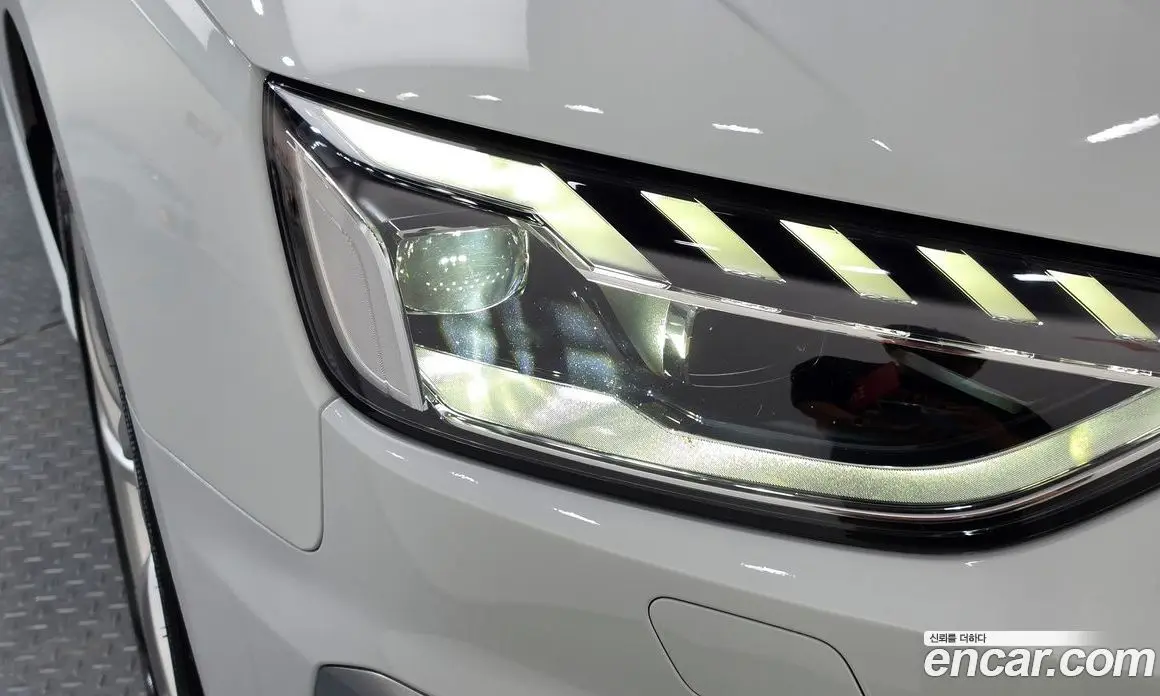 Audi A4 2021 2.0 автомат (гидро), фото 8 Audi A4 2021 2.0 автомат (гидро), фото 8