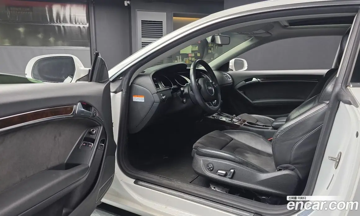 Audi A5 2012 2.0 автомат (гидро), фото 10 Audi A5 2012 2.0 автомат (гидро), фото 10