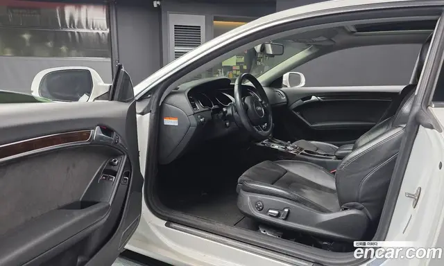 Audi A5 2012 2.0 автомат (гидро), миниатюра 10 Audi A5 2012 2.0 автомат (гидро), миниатюра 10