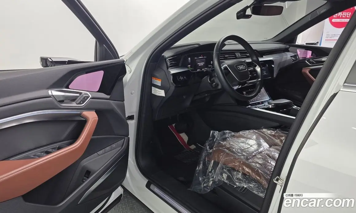 Audi e-tron 2022 0.2 автомат (гидро), фото 10 Audi e-tron 2022 0.2 автомат (гидро), фото 10
