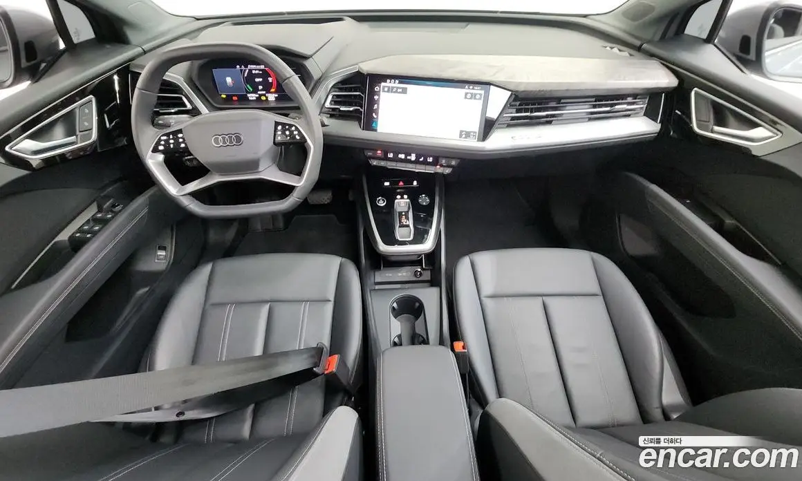 Audi Q4 e-tron 2025 0.2 автомат (гидро), фото 7