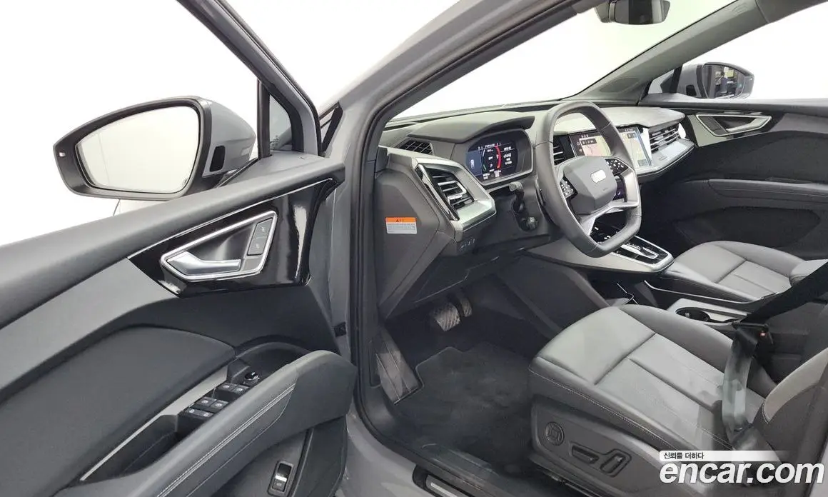 Audi Q4 e-tron 2025 0.2 автомат (гидро), фото 10