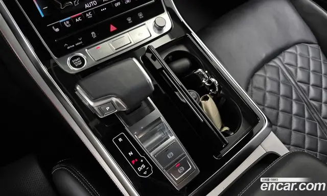 Audi Q8 2022 3.0 автомат (гидро), миниатюра 12
