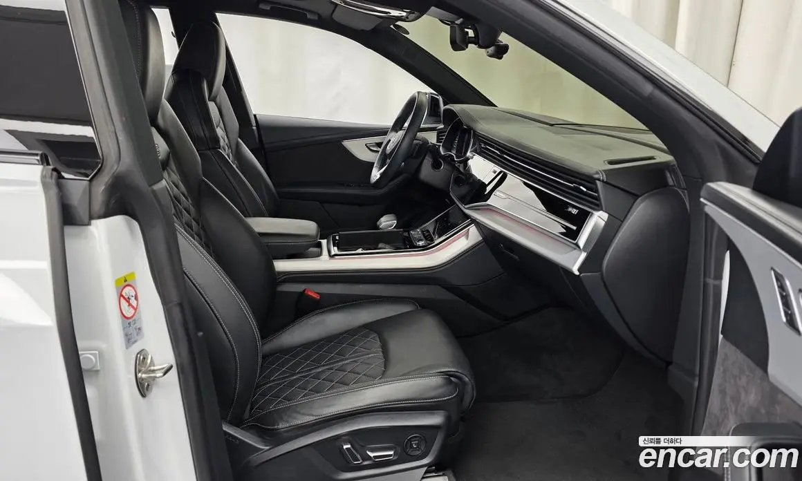 Audi Q8 2022 3.0 автомат (гидро), фото 17