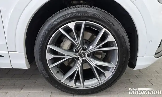 Audi Q8 2022 3.0 автомат (гидро), миниатюра 7