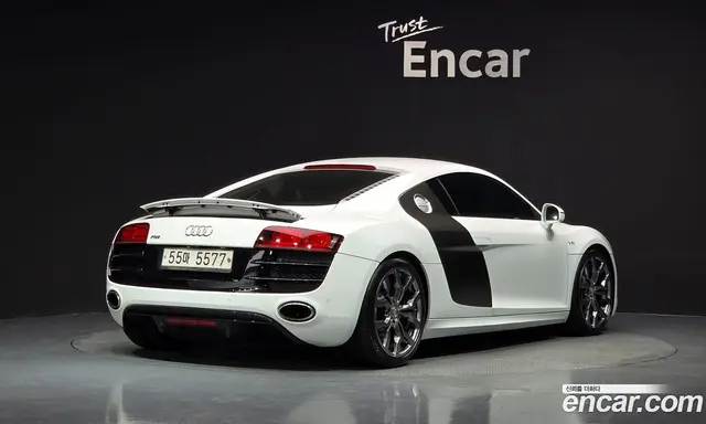 Audi R8 2012 5.2 автомат (гидро), миниатюра 2 Audi R8 2012 5.2 автомат (гидро), миниатюра 2