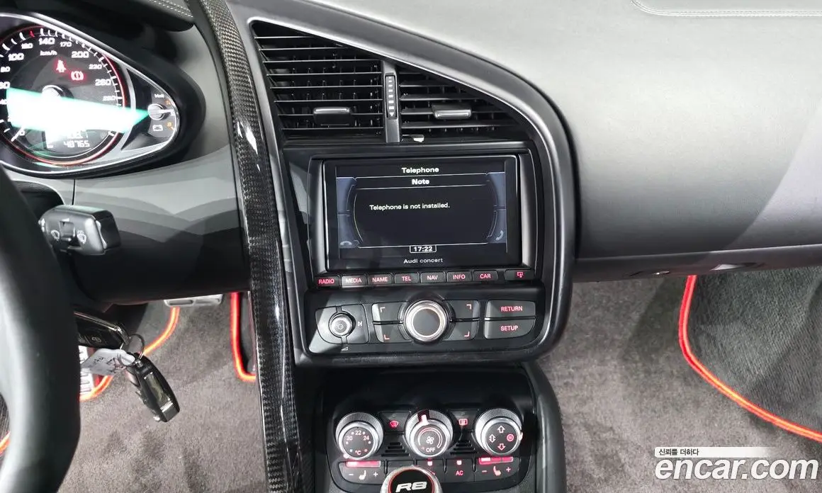 Audi R8 2012 5.2 автомат (гидро), фото 13 Audi R8 2012 5.2 автомат (гидро), фото 13
