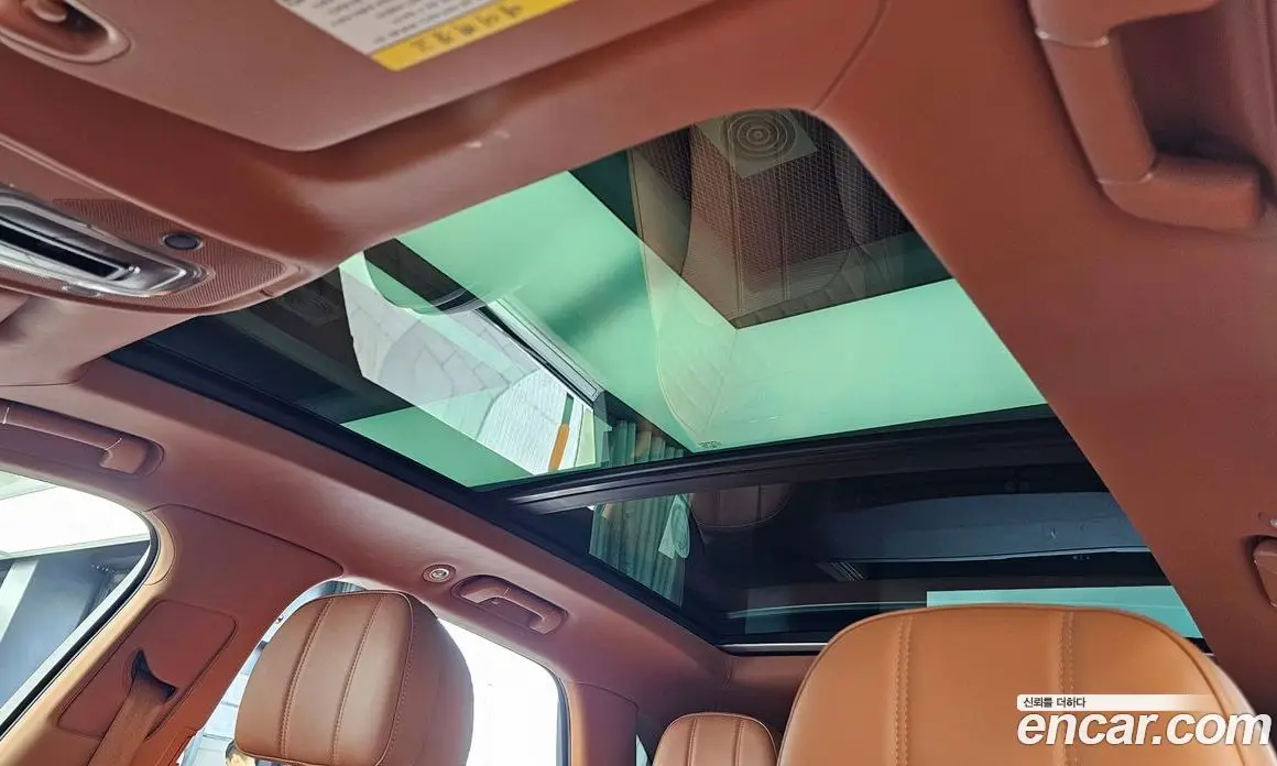 Bentley Bentayga 2018 6.0 автомат (гидро), фото 18 Bentley Bentayga 2018 6.0 автомат (гидро), фото 18