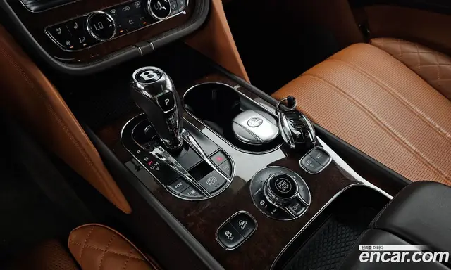 Bentley Bentayga 2018 6.0 автомат (гидро), миниатюра 9 Bentley Bentayga 2018 6.0 автомат (гидро), миниатюра 9