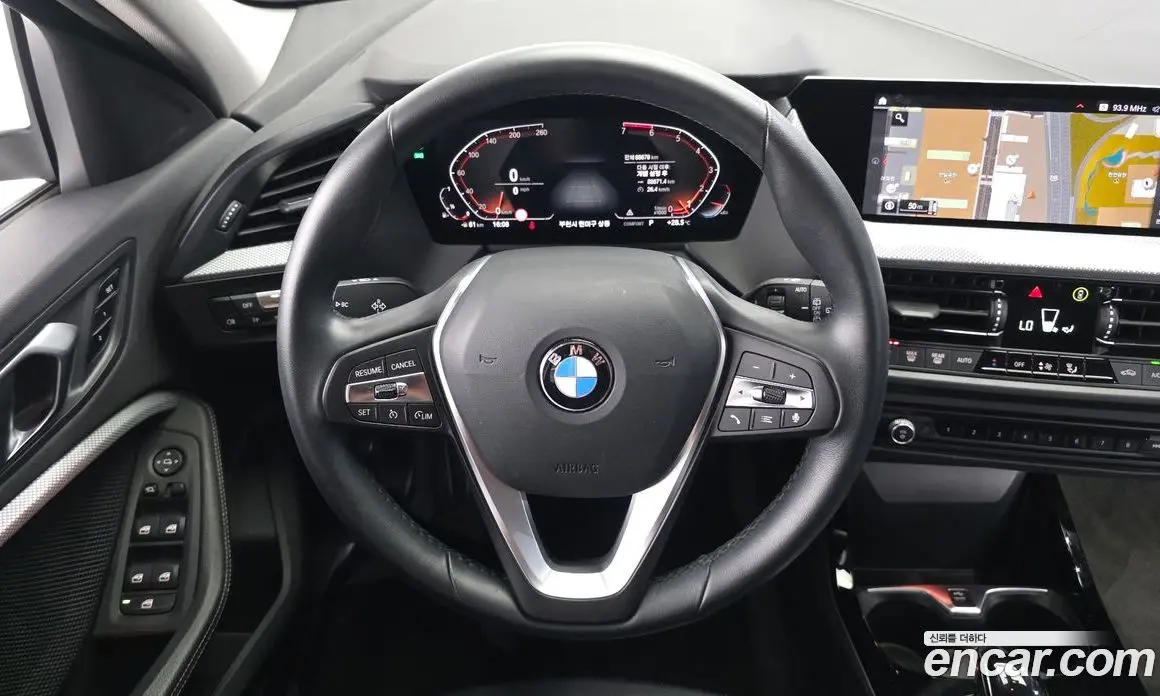 BMW 1 серия 2021 2.0 автомат (гидро), фото 19