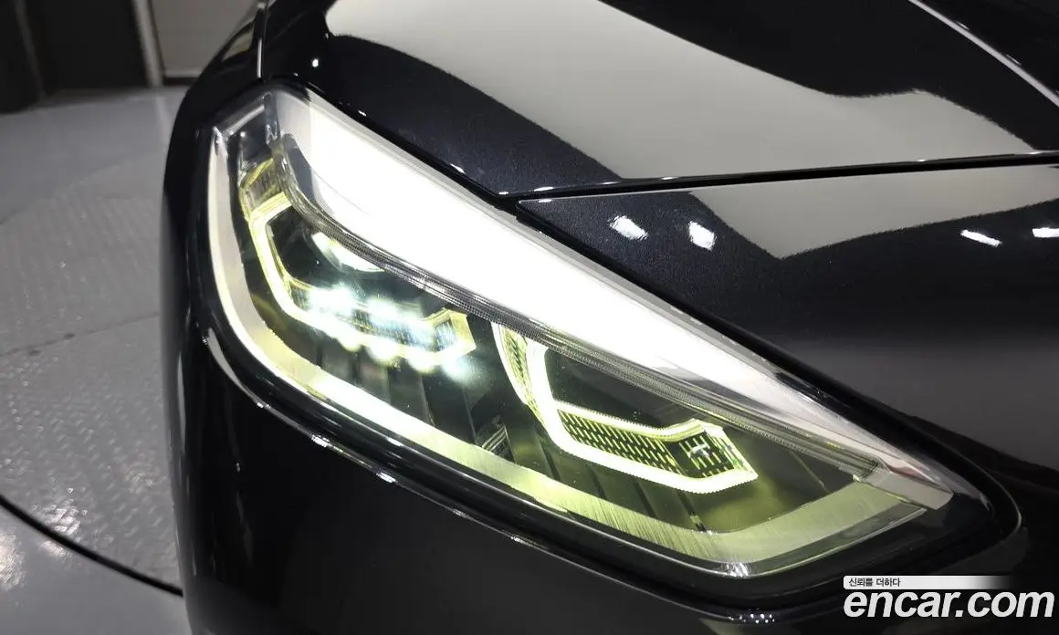 BMW 1 серия 2021 2.0 автомат (гидро), фото 8